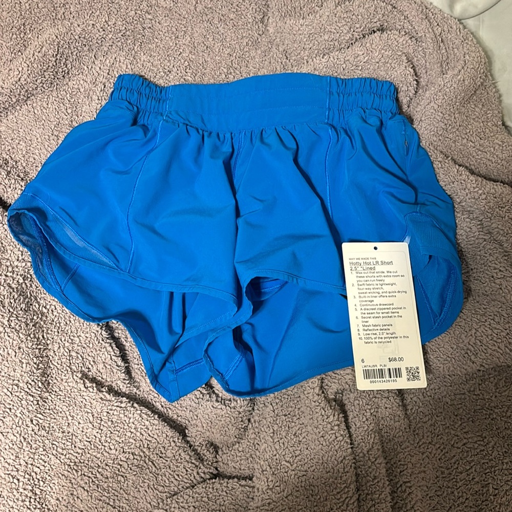 Lululemon hotty hot LR short